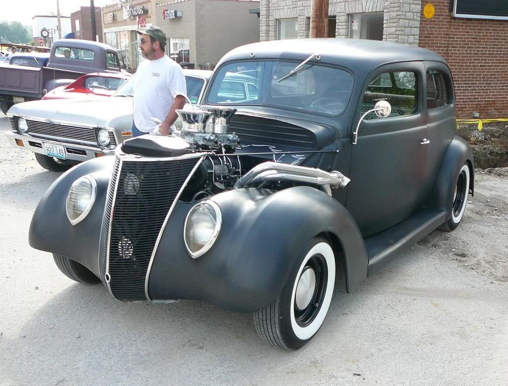 LOTS OF PICS from the annual Hot Rods & Handlebars Cruise Super Coupe